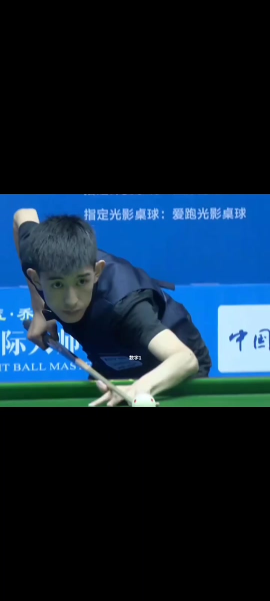 的背景下 的背景下